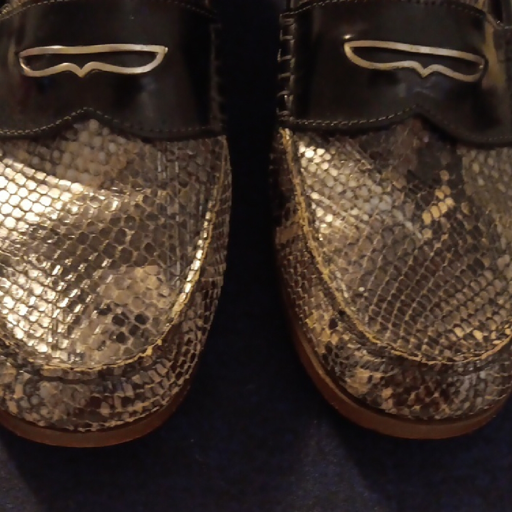 Donald J. Pliner Men's Snakeskin Loafers - Black and Gray - Picture 5 of 9